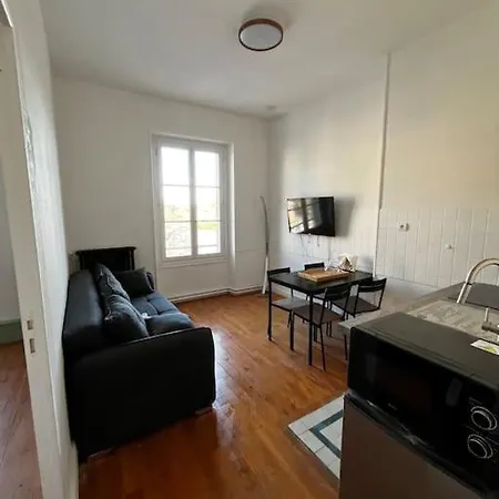 Plein Centre Apartment